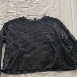 long sleeve with pocket